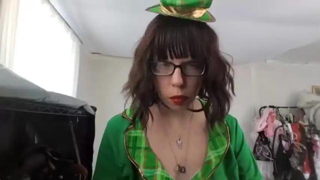 Image 6 of saradesirexo Stream on Chaturbate on 15 months ago