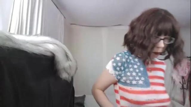 Thumbnail 1, saradesirexo's Stream at Chaturbate, 14 months ago