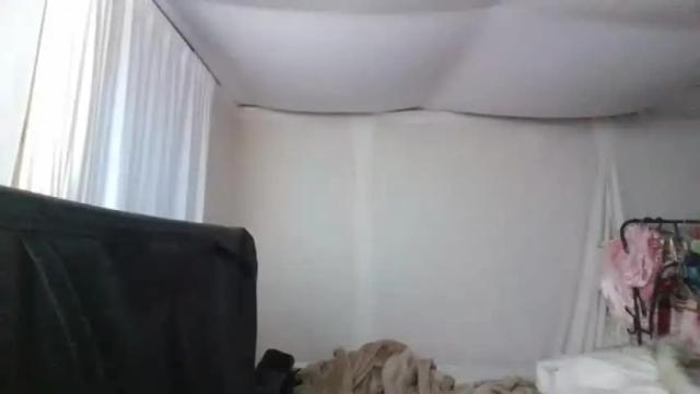 Thumbnail 1, saradesirexo's Stream at Chaturbate, 14 months ago