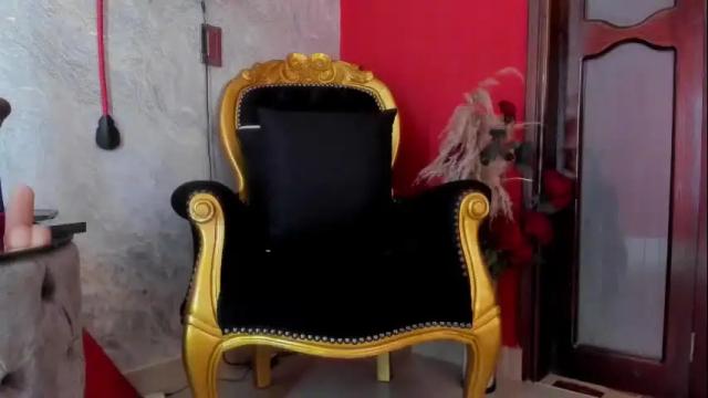 Image 12 of saraferrera Stream on Chaturbate on 1 month ago