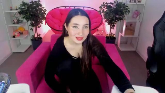 Image 7 of sarafreedman Stream on Chaturbate on 14 months ago