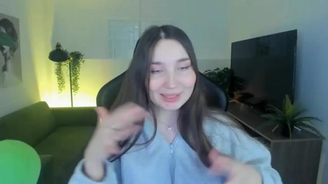 Image 12 of sarafreedman Stream on Chaturbate on 13 months ago