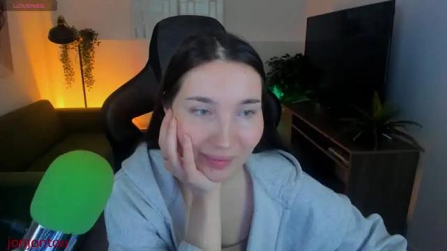 Thumbnail 1, sarafreedman's Stream at Chaturbate, 13 months ago