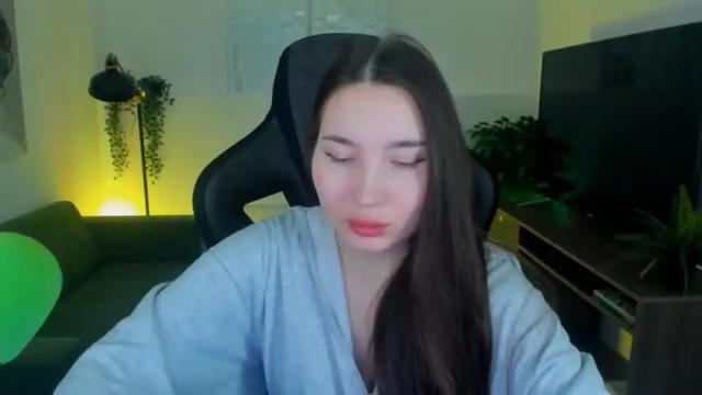 Image 11 of sarafreedman Stream on Chaturbate on 13 months ago