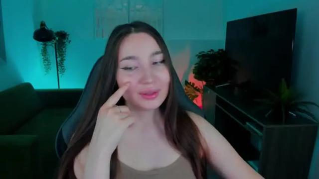 Image 12 of sarafreedman Stream on Chaturbate on 13 months ago