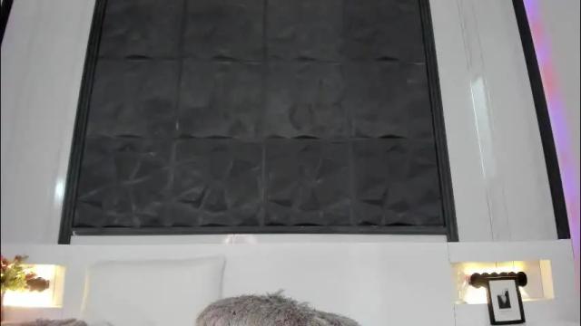 Image 3 of saragomez_1 Stream on Chaturbate on 2 months ago
