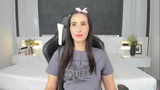 Image 7 of saragomez_1 Stream on Chaturbate on 1 month ago