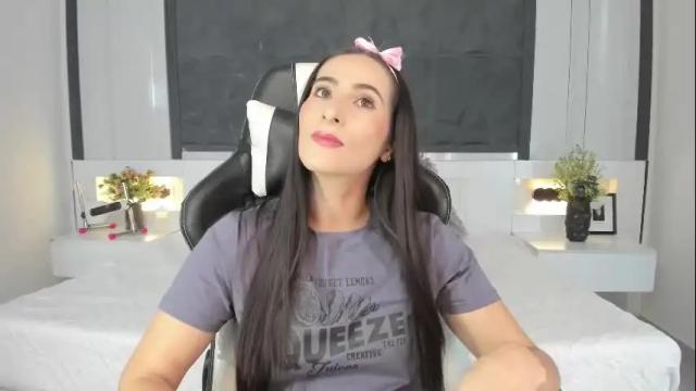 Image 8 of saragomez_1 Stream on Chaturbate on 1 month ago