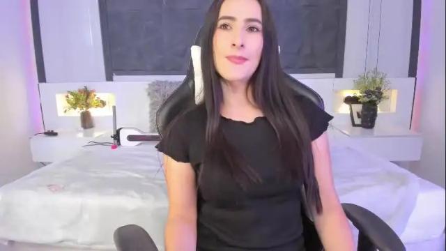 Image 11 of saragomez_1 Stream on Chaturbate on 24 days ago