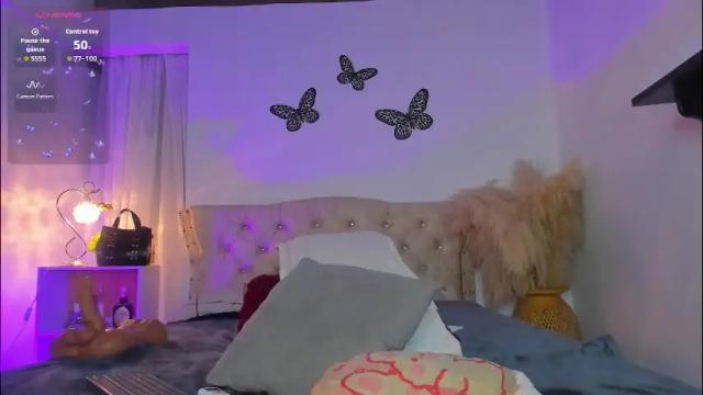 Image 11 of sarah_bali Stream on Chaturbate on 1 day ago