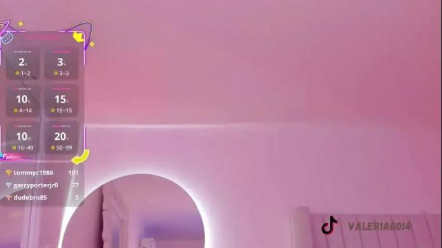 Image 12 of sarah_bonneth Stream on Chaturbate on 1 month ago
