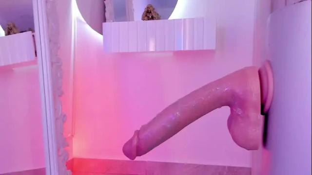 Image 6 of sarah_bonneth Stream on Chaturbate on 1 month ago