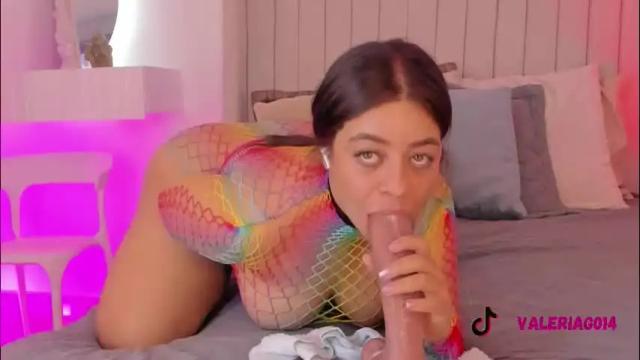 Image 8 of sarah_bonneth Stream on Chaturbate on 1 month ago