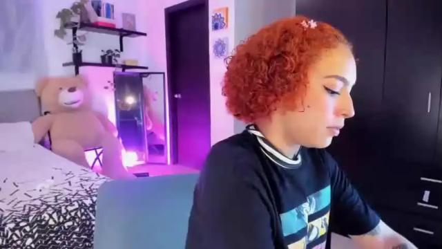 Thumbnail 1, sarah_bunnyxx's Stream at Chaturbate, 15 months ago