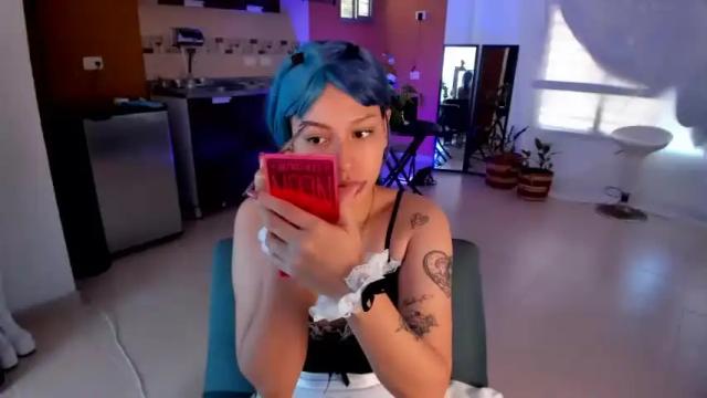 Image 2 of sarah_bunnyxx Stream on Chaturbate on 14 months ago