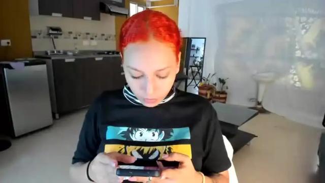 Image 7 of sarah_bunnyxx Stream on Chaturbate on 14 months ago