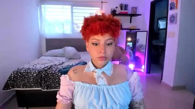 Image 5 of sarah_bunnyxx Stream on Chaturbate on 5 months ago