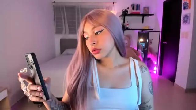 Image 7 of sarah_bunnyxx Stream on Chaturbate on 13 months ago