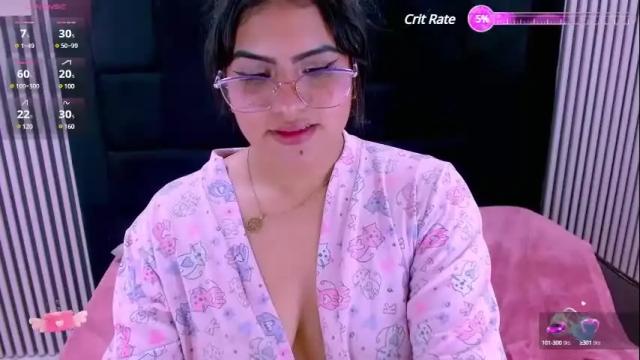 Image 3 of sarah_cream Stream on Chaturbate on 2 months ago