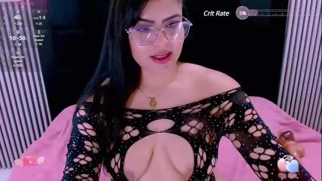 Image 3 of sarah_cream Stream on Chaturbate on 2 months ago