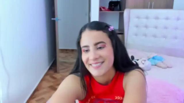 Image 7 of sarah_cruzs Stream on Chaturbate on 25 months ago