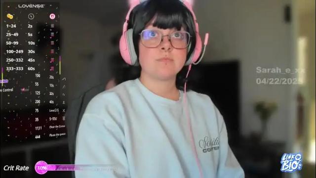 Image 3 of sarah_e_xx Stream on Chaturbate on 1 month ago