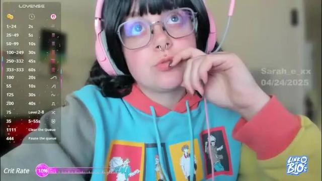 Image 2 of sarah_e_xx Stream on Chaturbate on 1 month ago