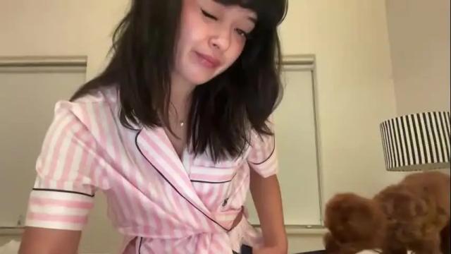 Image 4 of sarah_heart_aus Stream on Chaturbate on 14 days ago