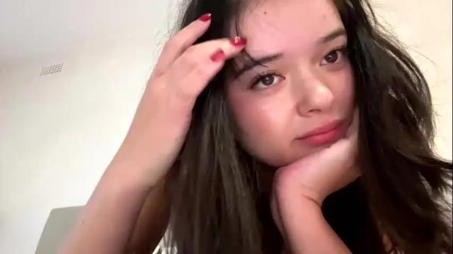 Image 10 of sarah_heart_aus Stream on Chaturbate on 1 month ago