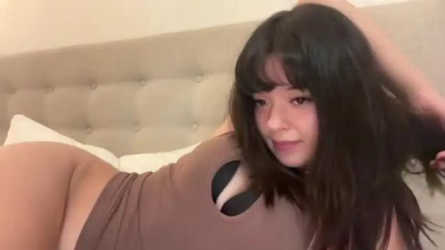 Image 12 of sarah_heart_aus Stream on Chaturbate on 27 days ago