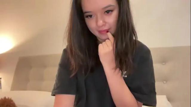Thumbnail 3, sarah_heart_aus's Stream at Chaturbate, 16 days ago