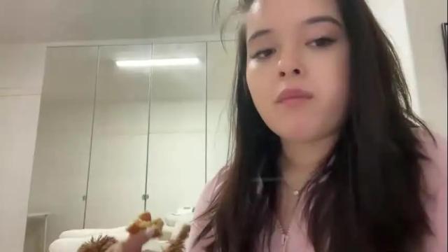 Image 6 of sarah_heart_aus Stream on Chaturbate on 3 months ago