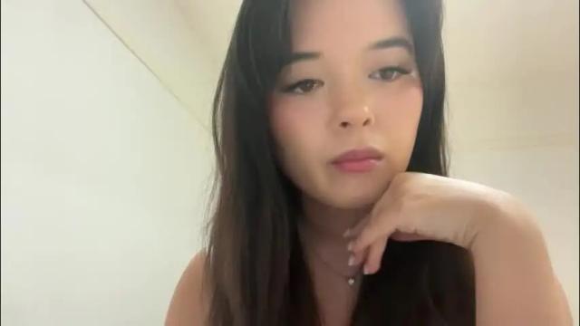 Image 3 of sarah_heart_aus Stream on Chaturbate on 3 months ago