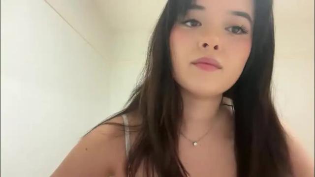 Image 8 of sarah_heart_aus Stream on Chaturbate on 3 months ago