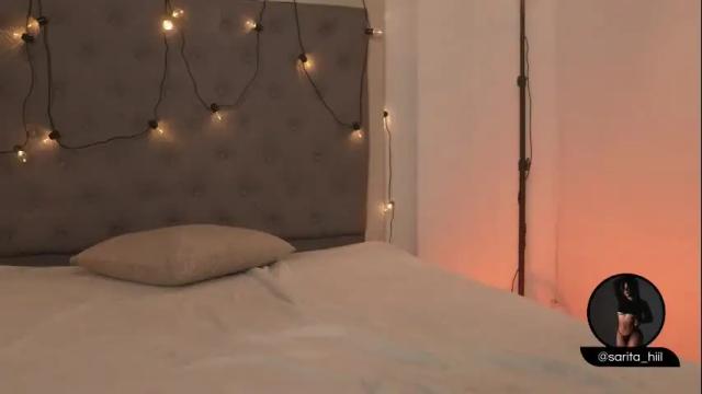 Image 12 of sarah_hiill Stream on Chaturbate on 2 months ago