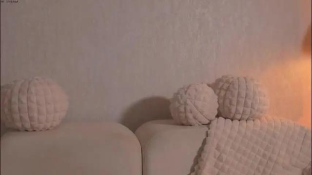 Image 4 of sarah_hiill Stream on Chaturbate on 1 month ago