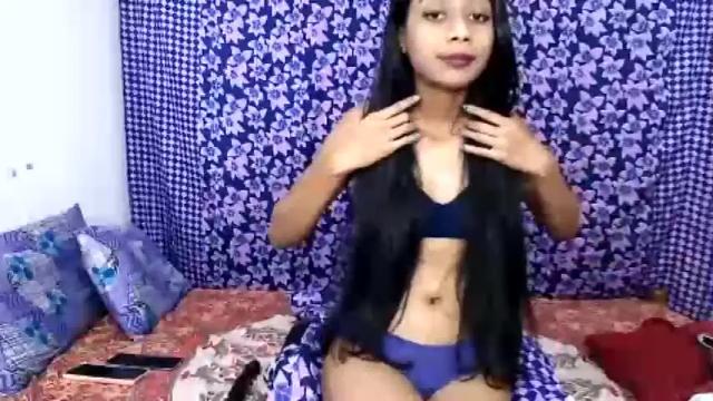 Image 7 of sarah_hotty Stream on Chaturbate on 24 months ago