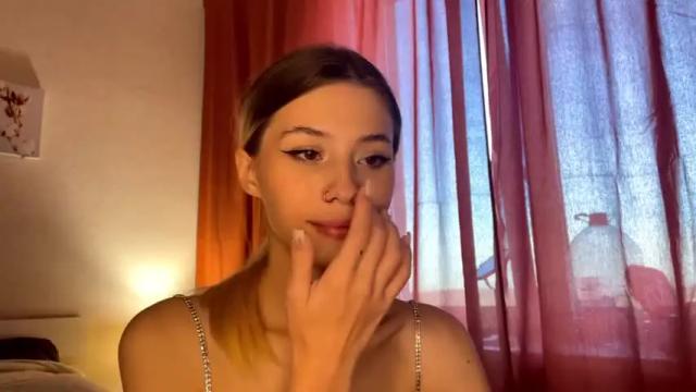 Image 10 of sarah_kurt Stream on Chaturbate on 19 months ago