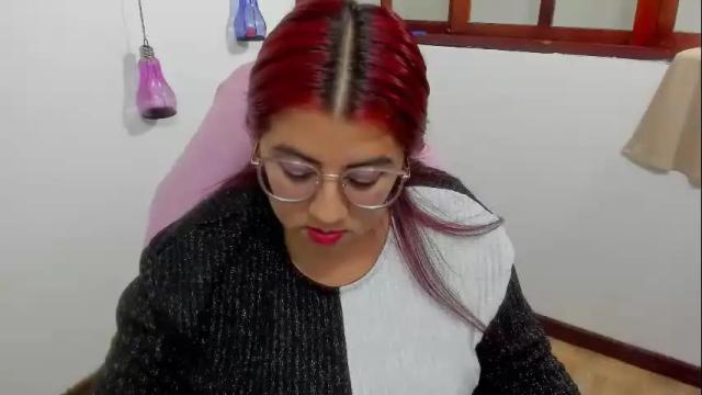 Image 7 of sarah_potter Stream on Chaturbate on 10 days ago