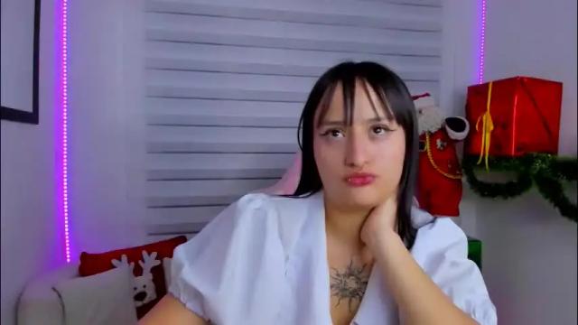 Image 12 of sarah_ramirez777 Stream on Chaturbate on 24 days ago