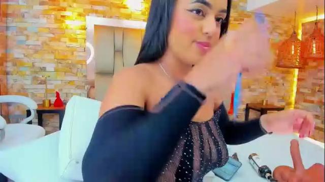Image 10 of sarah_sanz Stream on Chaturbate on 14 days ago