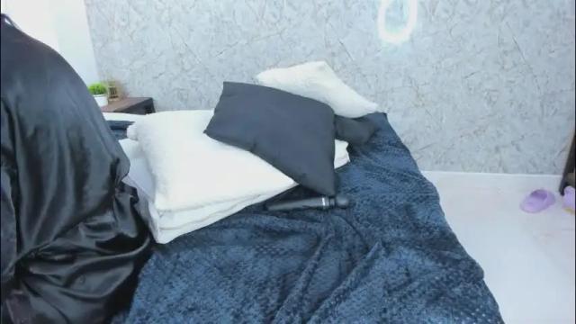 Image 10 of sarah_sanz Stream on Chaturbate on 27 days ago