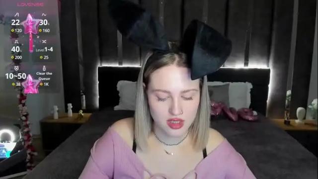 Thumbnail 1, sarah_soul's Stream at Chaturbate, 1 month ago