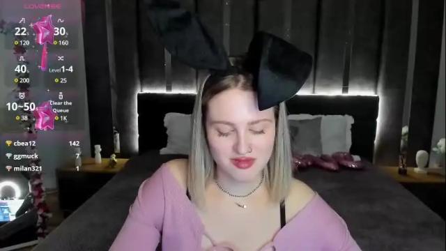 Image 12 of sarah_soul Stream on Chaturbate on 1 month ago