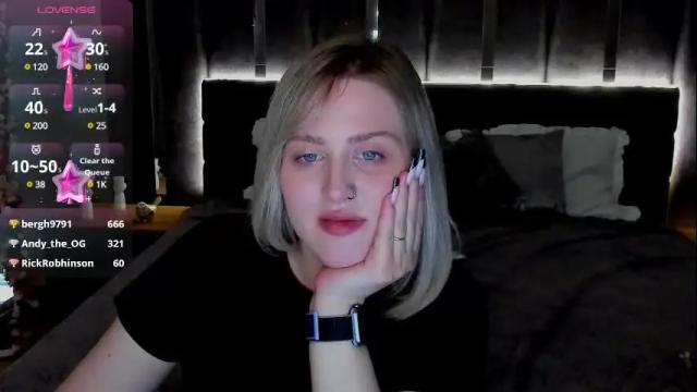 Image 4 of sarah_soul Stream on Chaturbate on 1 month ago