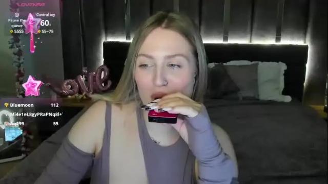 Image 11 of sarah_soul Stream on Chaturbate on 1 month ago