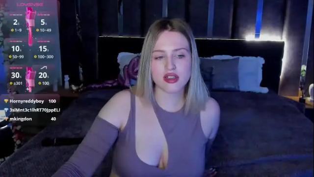 Image 11 of sarah_soul Stream on Chaturbate on 1 month ago