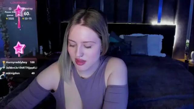 Image 12 of sarah_soul Stream on Chaturbate on 1 month ago
