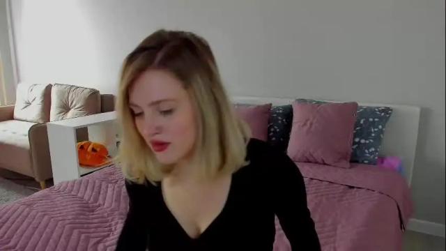 Thumbnail 1, sarah_soul's Stream at Chaturbate, 1 month ago