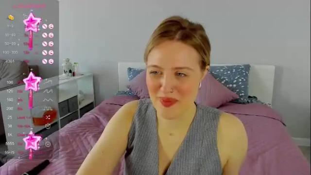 Image 3 of sarah_soul Stream on Chaturbate on 1 month ago